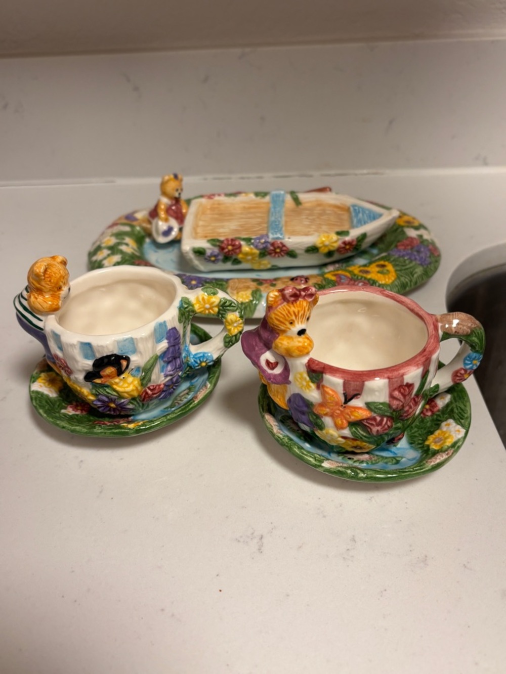 Vintage teacups